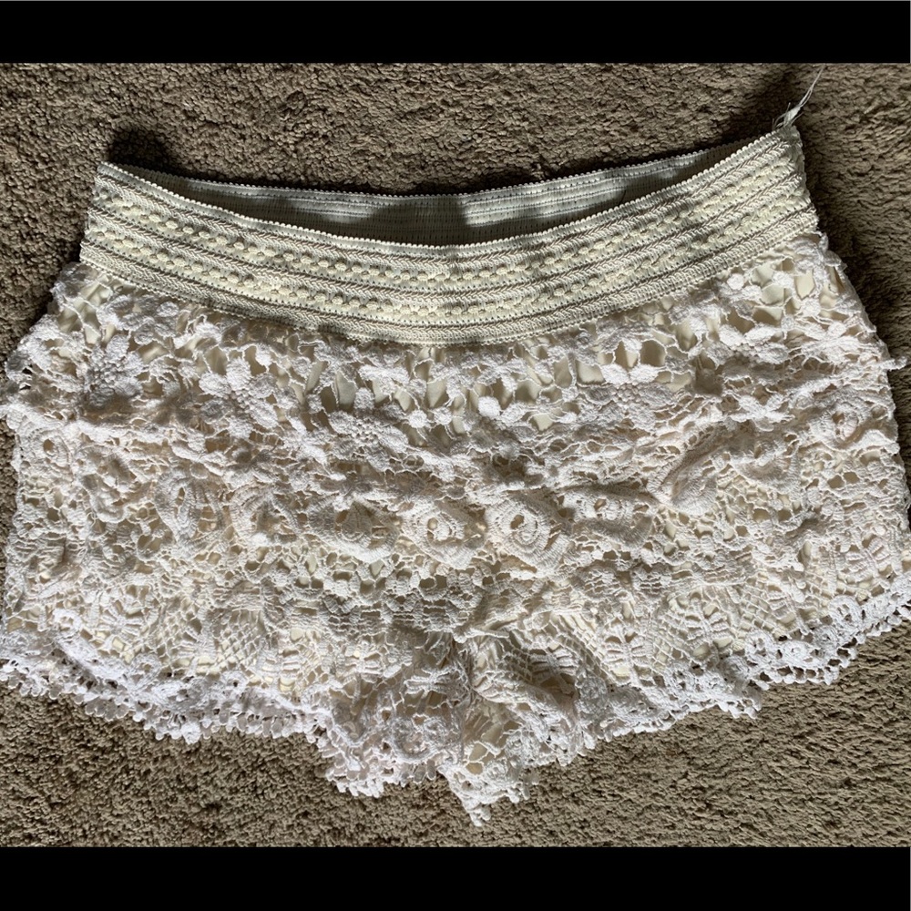 No Boundaries size Xl women’s shorts